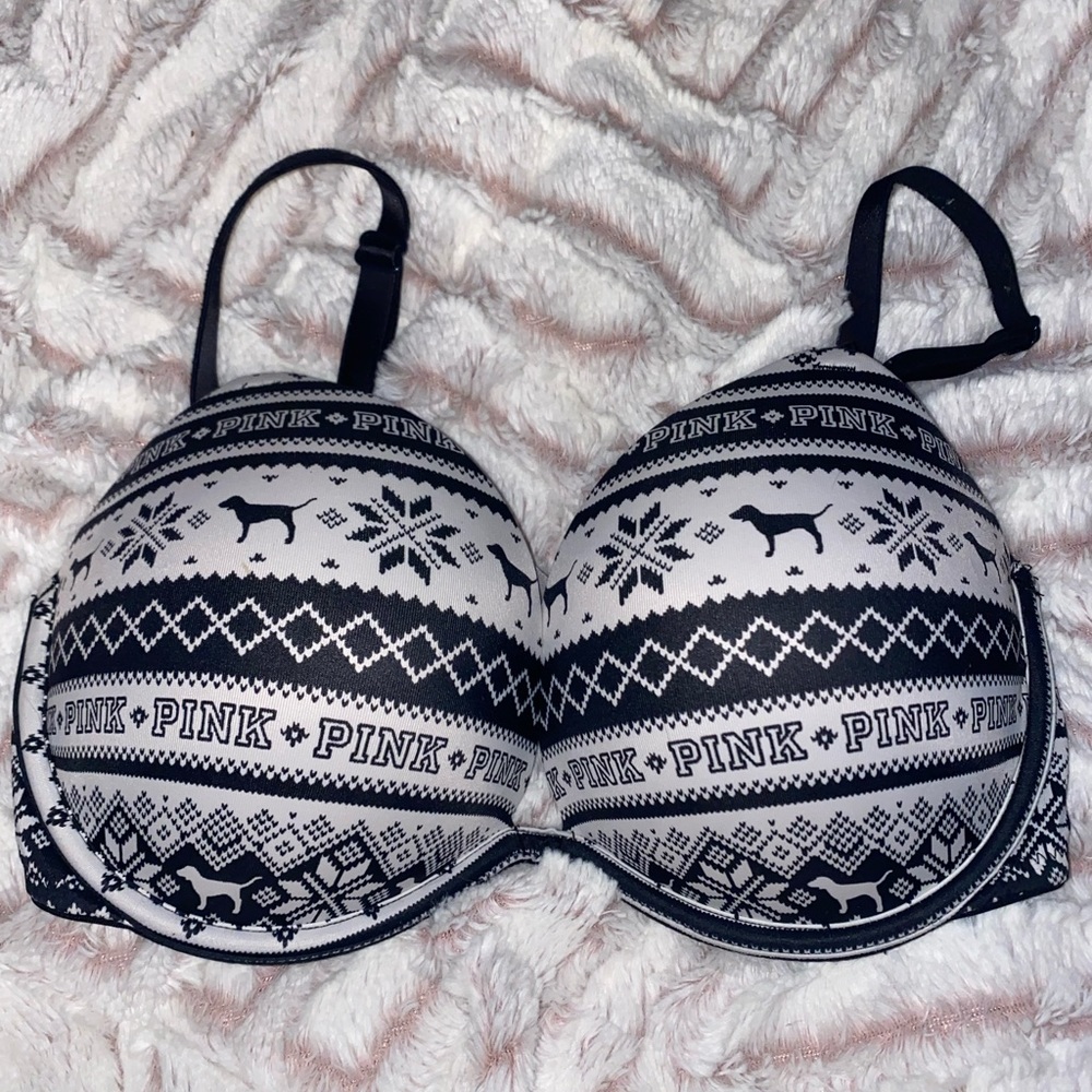 Victoria’s Secret Pink extra push up bra *adds 2 cups* size 34(DD)